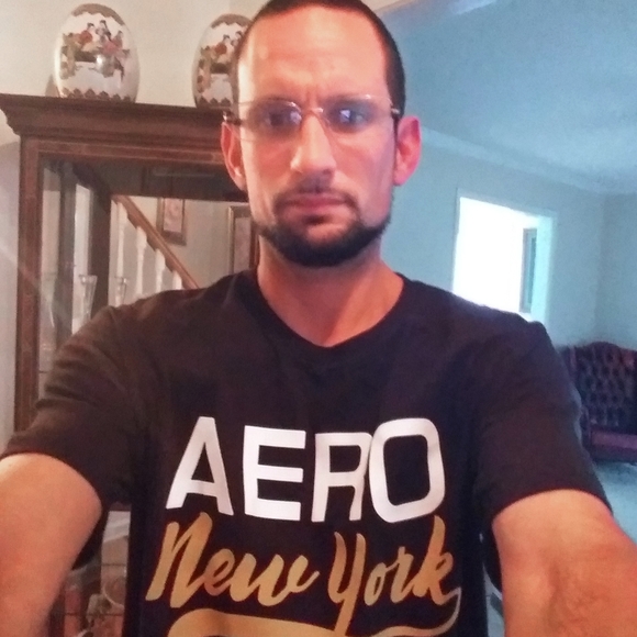 Meet your Posher, Reynaldo - Picture 6 of 10